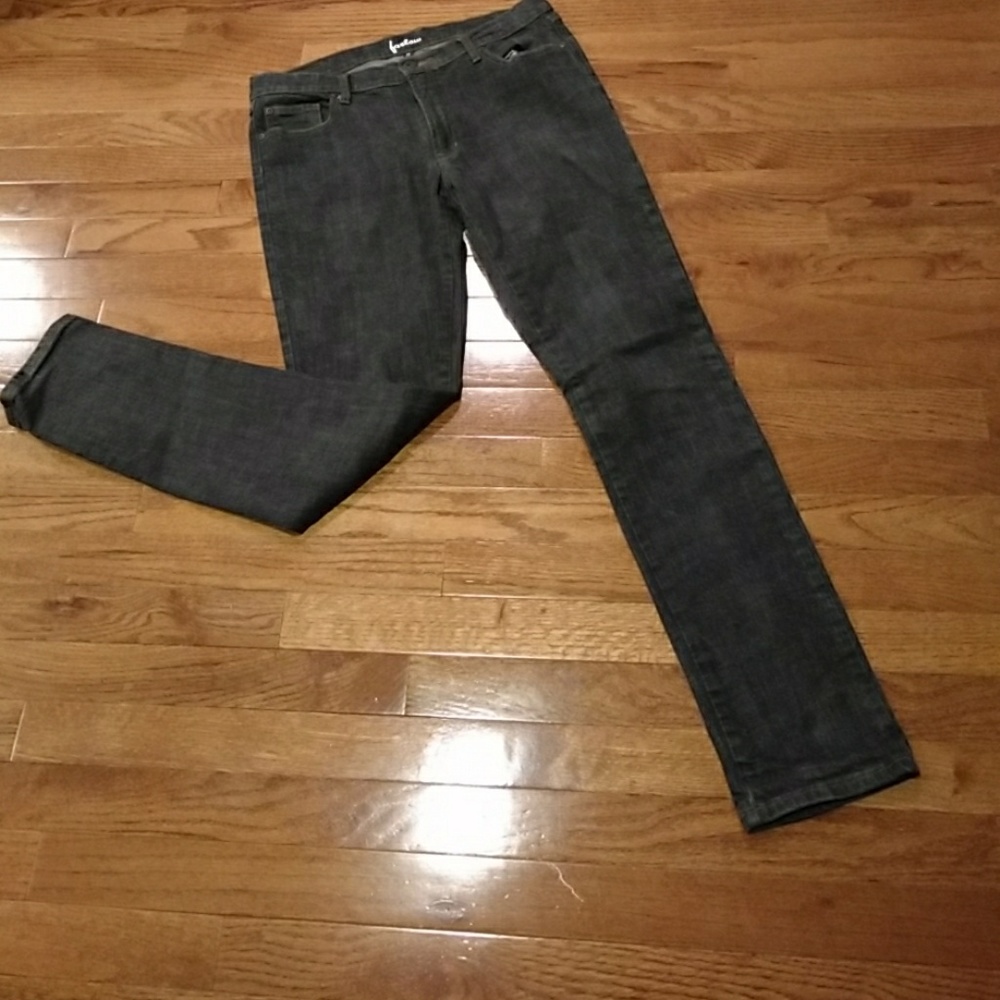 Farlow Jeans